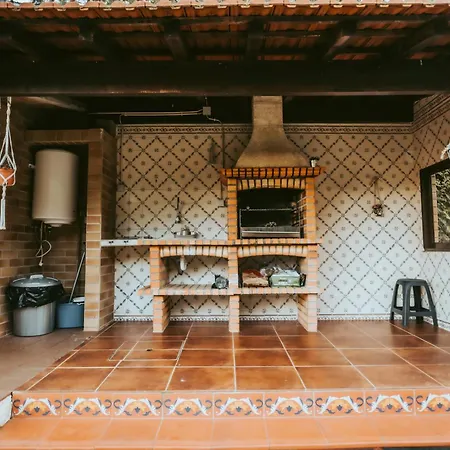 Casa Do Rio, 4890 * Basto