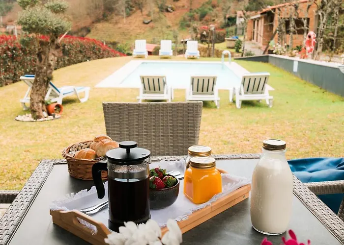 Casa Do Rio, 4890 Semesterbostad Basto